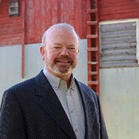 Headshot of Lars Kuehnow