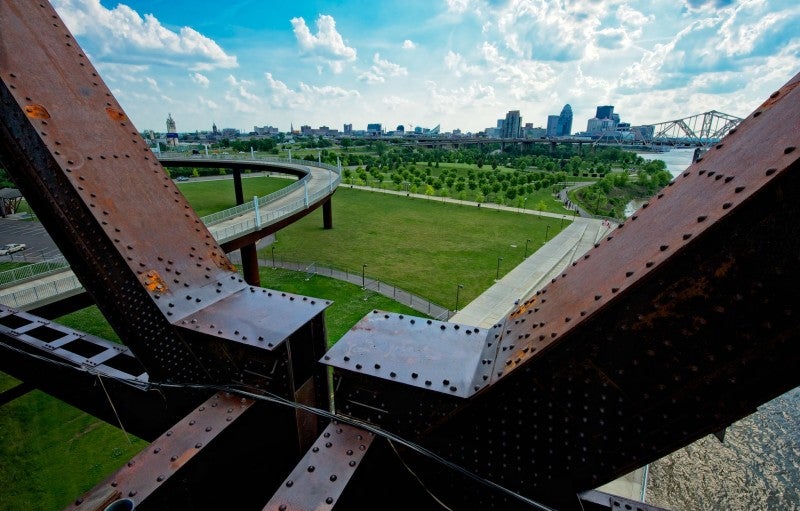 Louisville Waterfront Park - Joseph & Joseph Architects