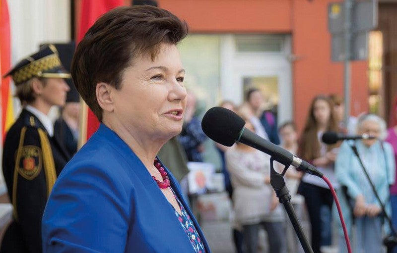 Mayor Hanna Gronkiewicz-Waltz. Crédito: City of Warsaw/Ewelina Lach.
